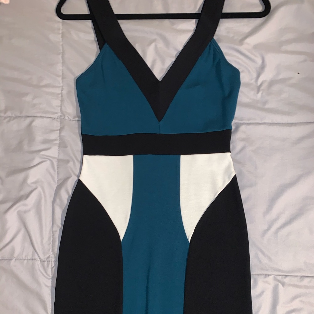 Guess dress mini